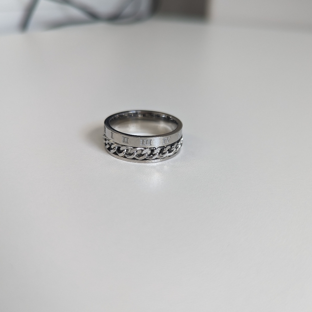 Men's ring